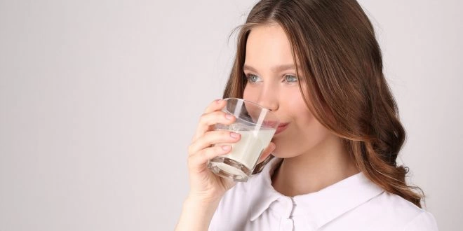 چگونه سریع و بی خطر وزن اضافه کنیم - نوشیدن شیر
