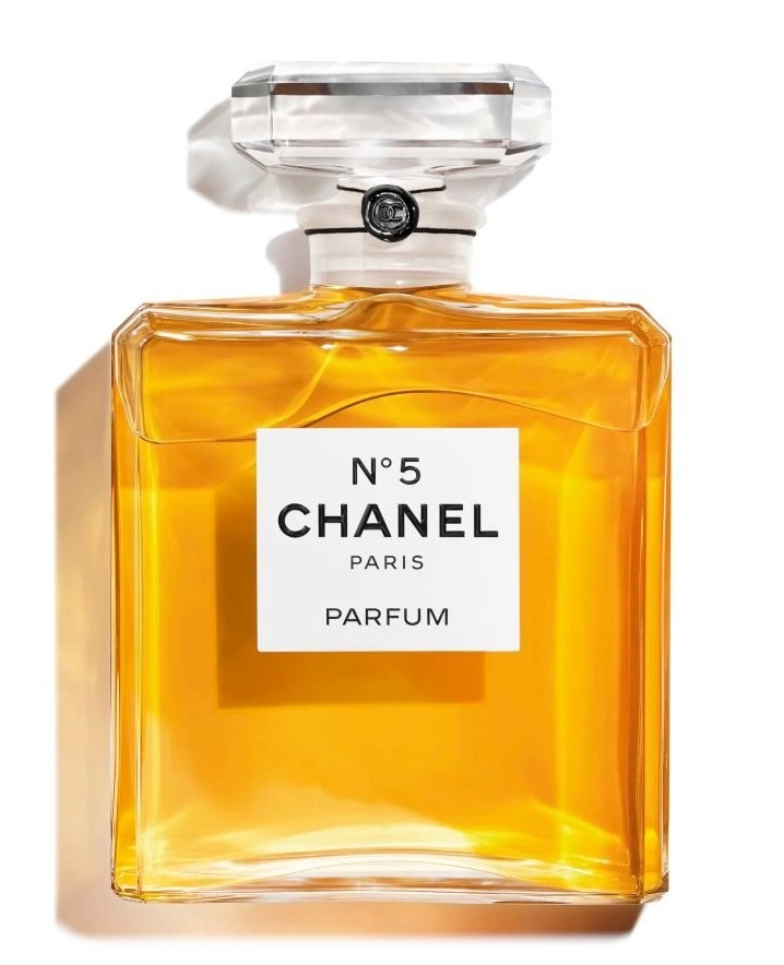 معرفی 10 تا از بهترین عطر و پرفیوم های زنانه موجود در ایران - N°5 Eau de Parfum Spray
